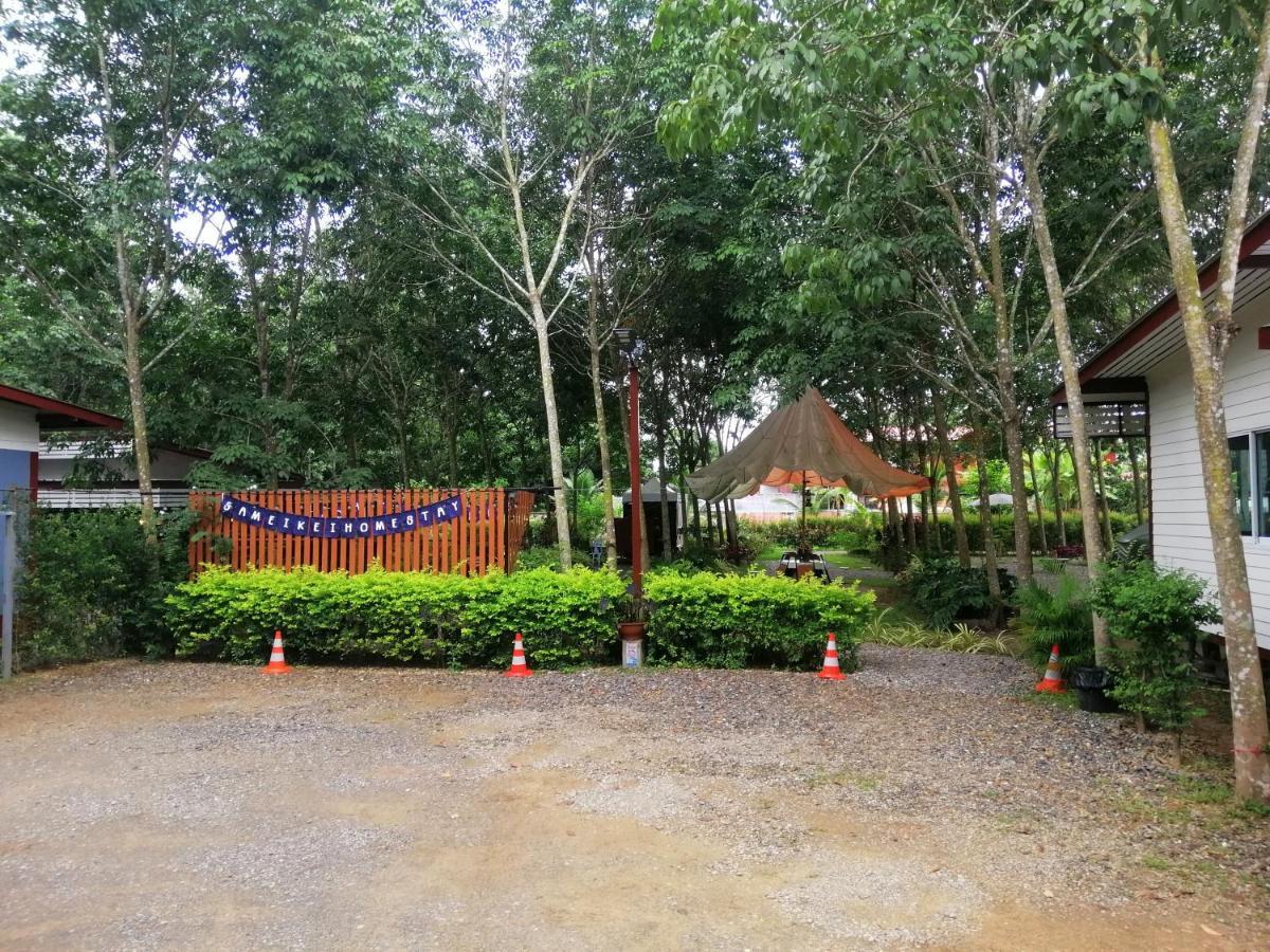 Sameikei Homestay Phrae Exterior photo